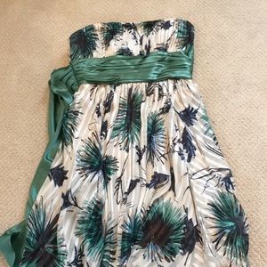 Strapless Bcbg maxazria dress